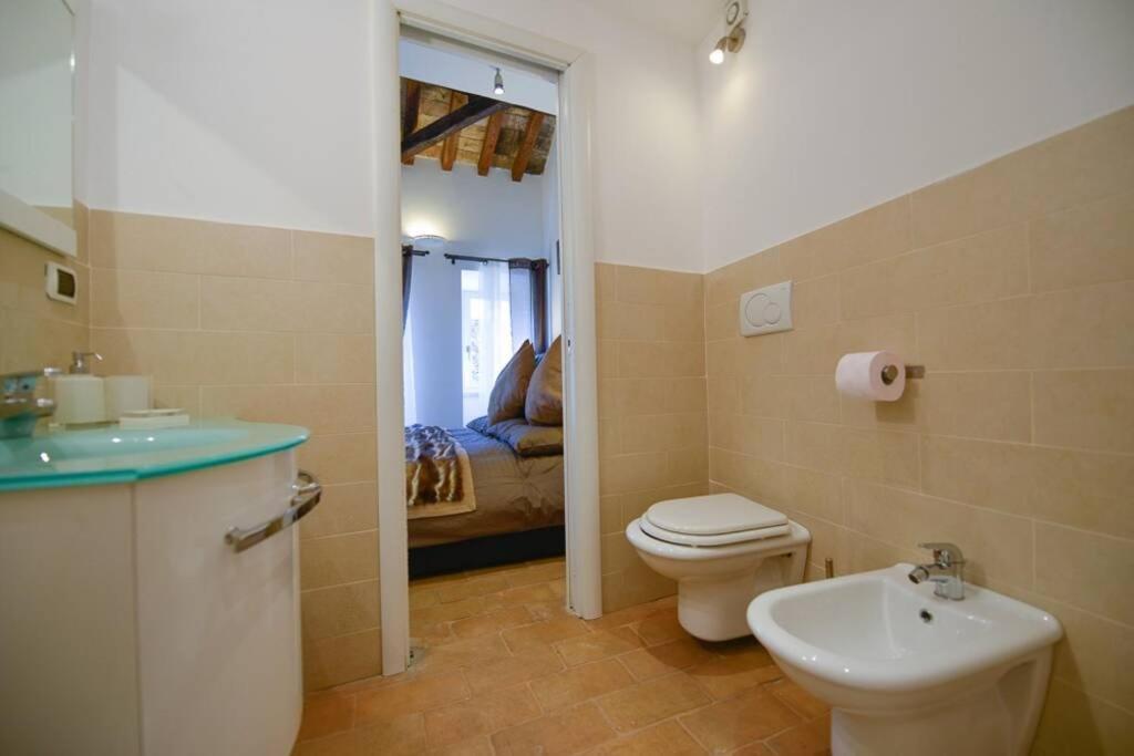 Ibernesi - Charming Apartment At The Roman Forums Esterno foto