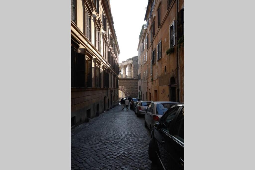 Ibernesi - Charming Apartment At The Roman Forums Esterno foto