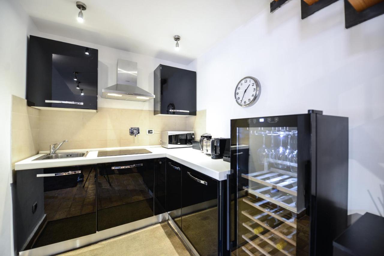 Ibernesi - Charming Apartment At The Roman Forums Esterno foto