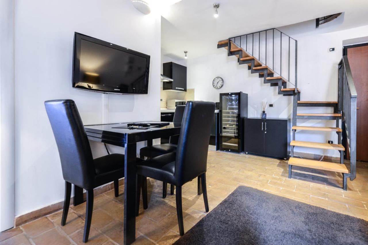 Ibernesi - Charming Apartment At The Roman Forums Esterno foto